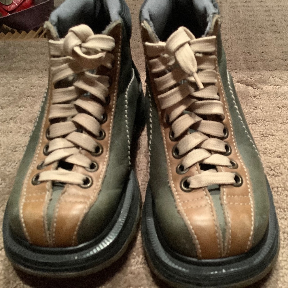 Vintage Dr .Martens military boots